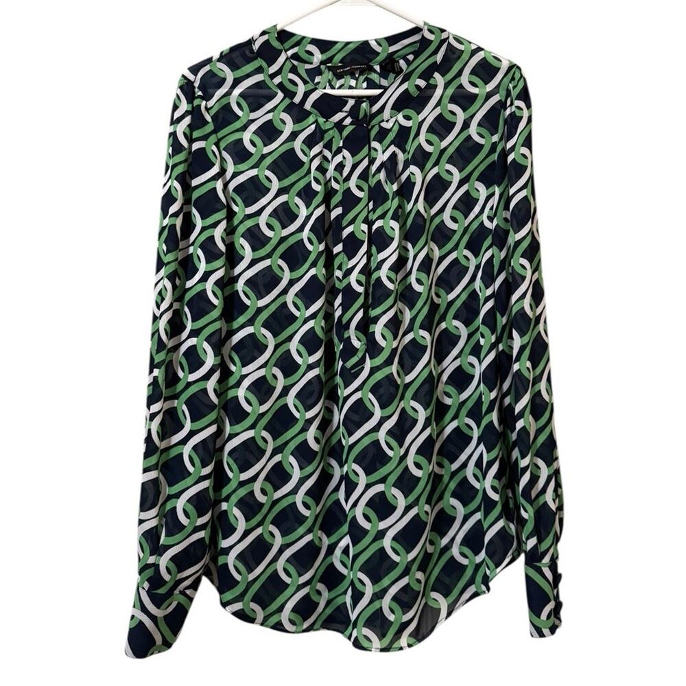 New York & Company Women Size 12 Pleated Blouse Long Sleeve Polyester Button